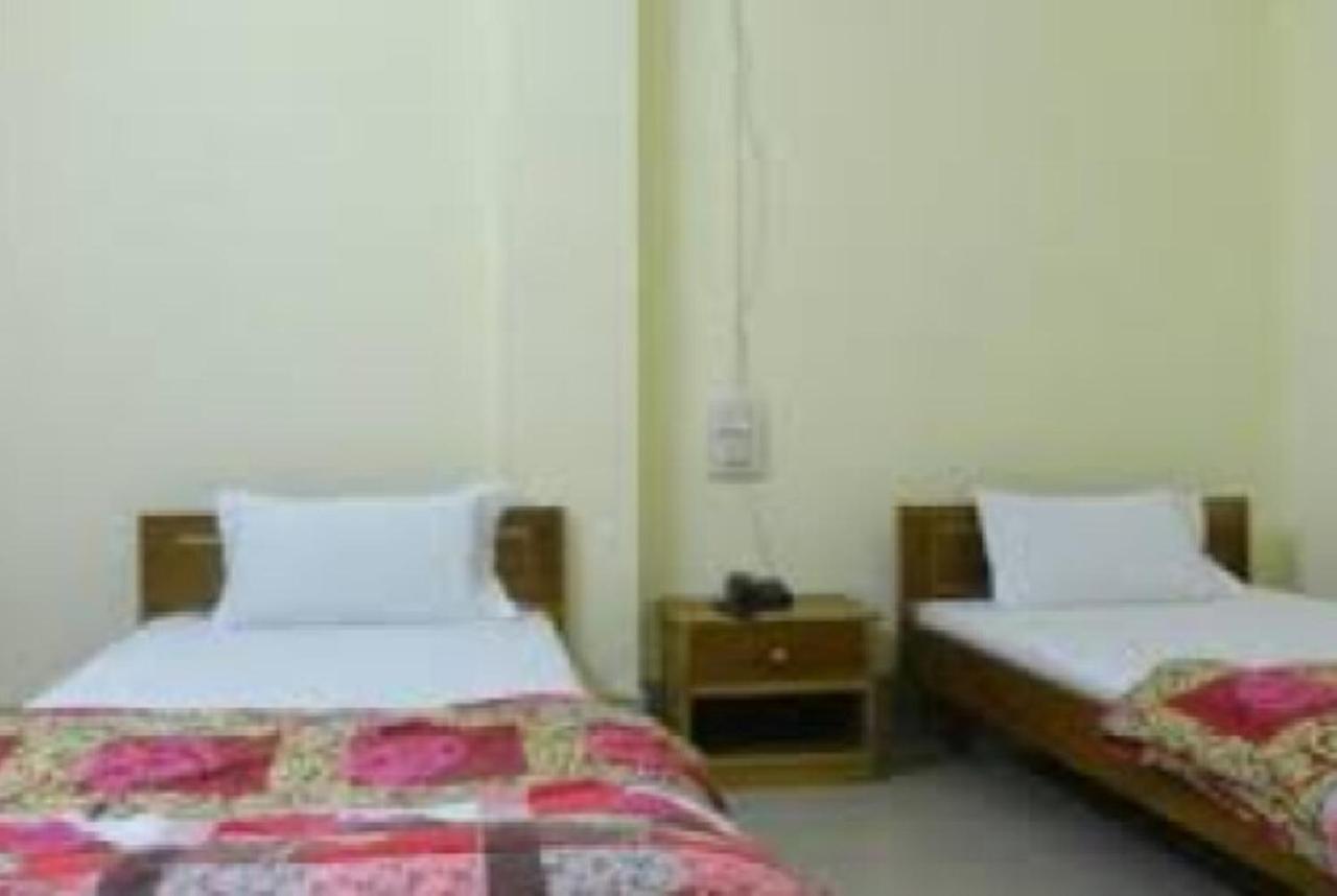 Hotel Samdup Khang Dirāng Exterior foto